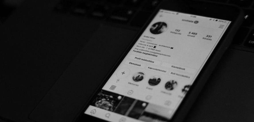 community management ia profil instagram